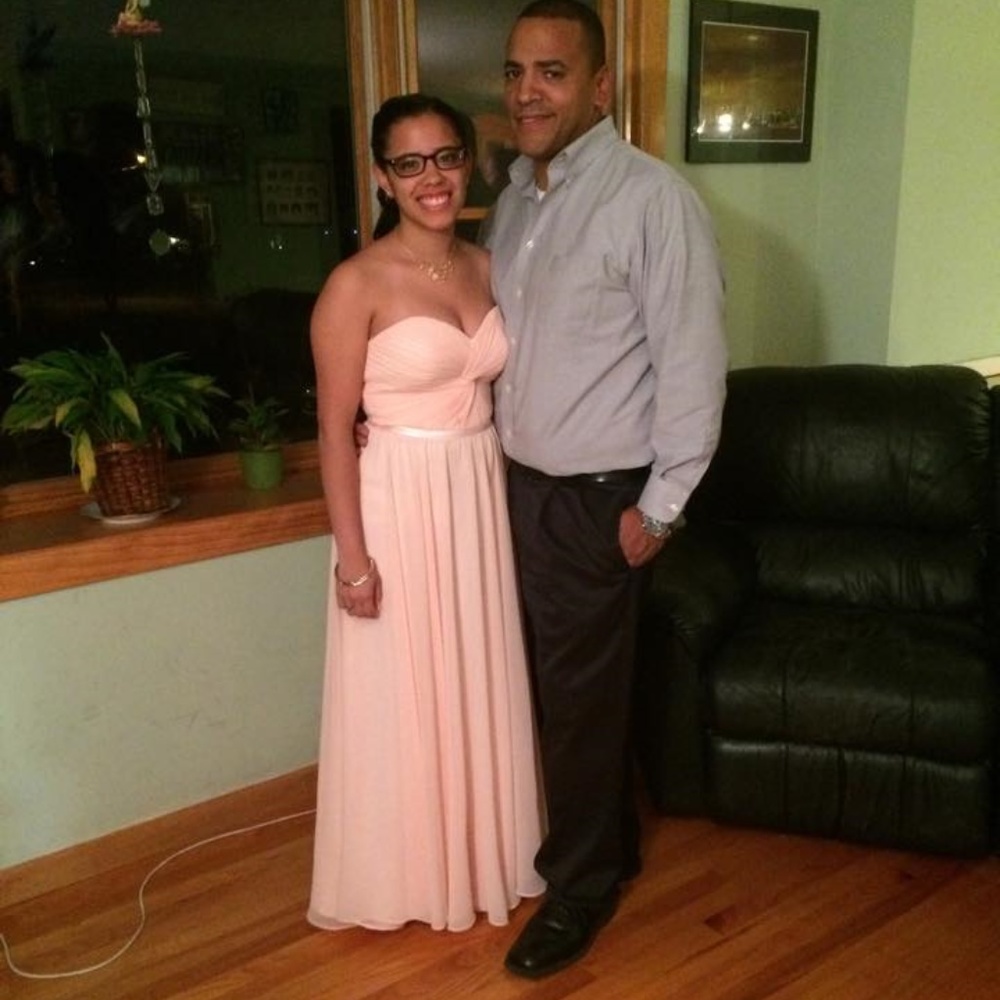 Prom dresses - Picture 2 of 2